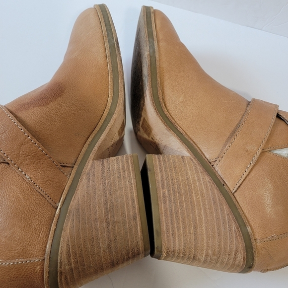 EILEEN FISHER Tan Leather Back Zip Bootie Sz 11 Chunky Block Heel Fall Academia - Picture 5 of 12